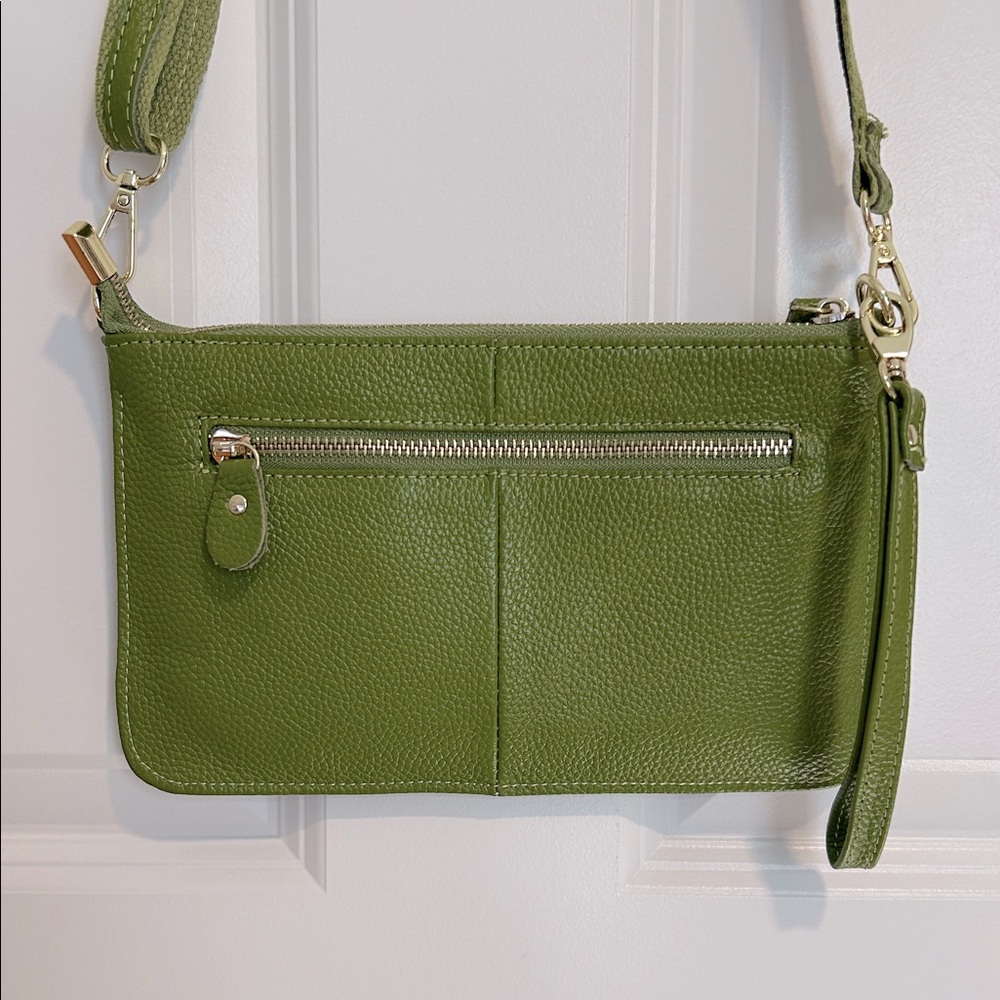 Green Women's Crossbody Bag/ Wristlet with Adjustable Straps - Picture 3 of 5